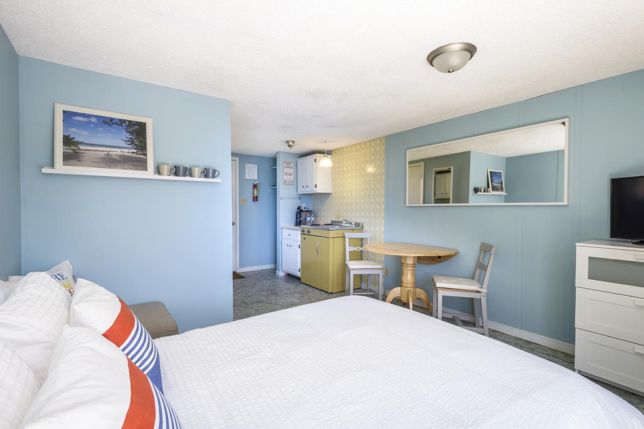 Hollywood Cottages Wasaga Beach Εξωτερικό φωτογραφία
