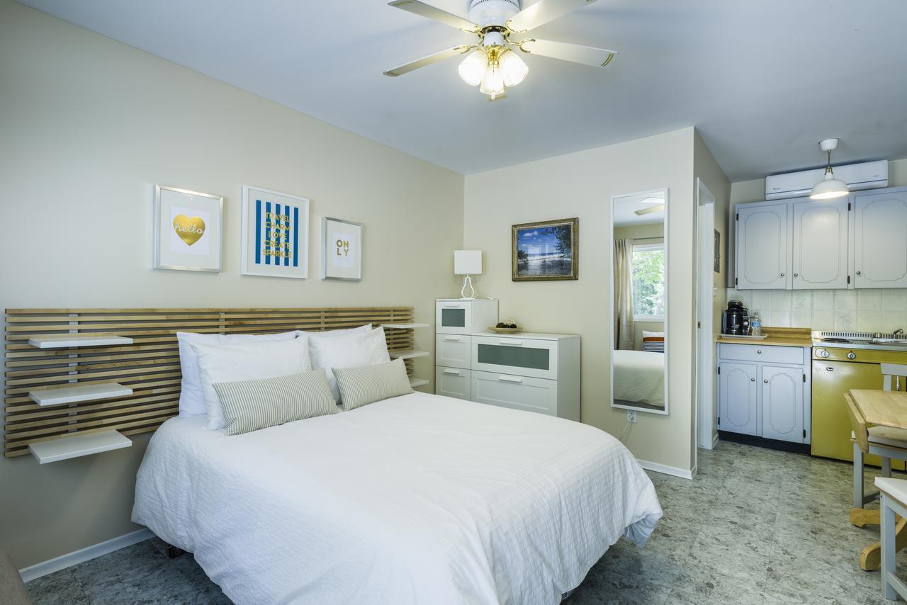 Hollywood Cottages Wasaga Beach Εξωτερικό φωτογραφία