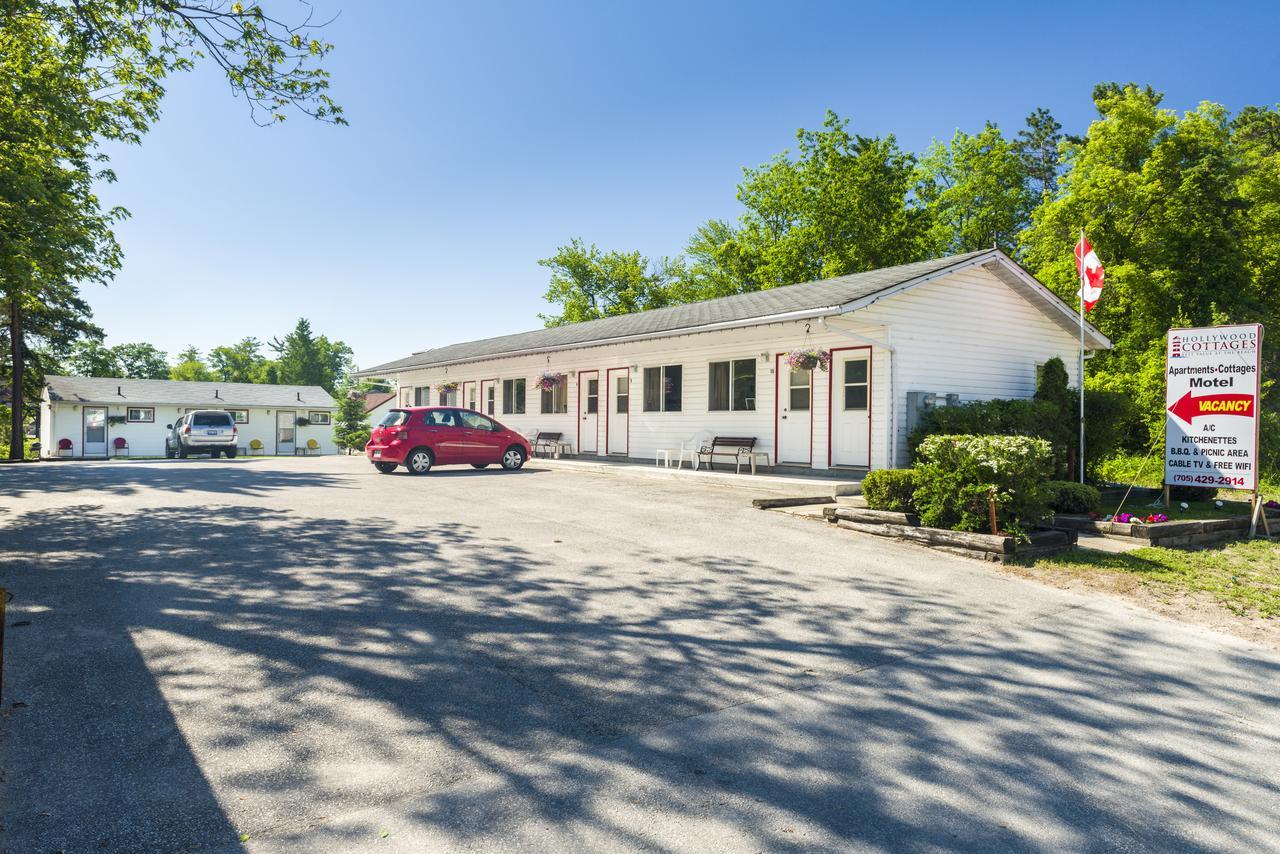 Hollywood Cottages Wasaga Beach Εξωτερικό φωτογραφία