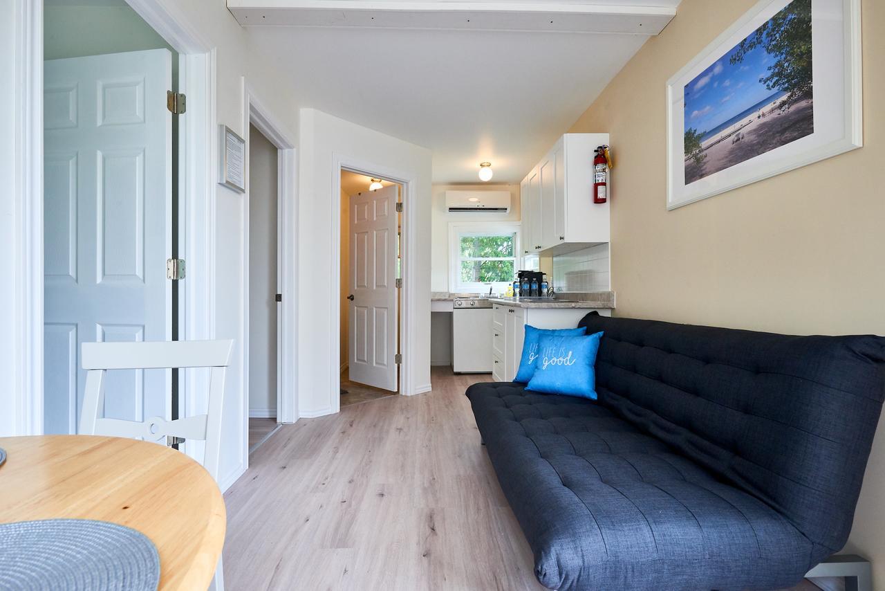 Hollywood Cottages Wasaga Beach Εξωτερικό φωτογραφία