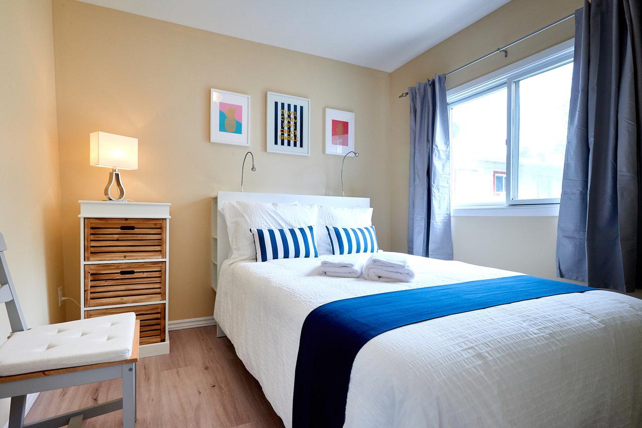 Hollywood Cottages Wasaga Beach Εξωτερικό φωτογραφία